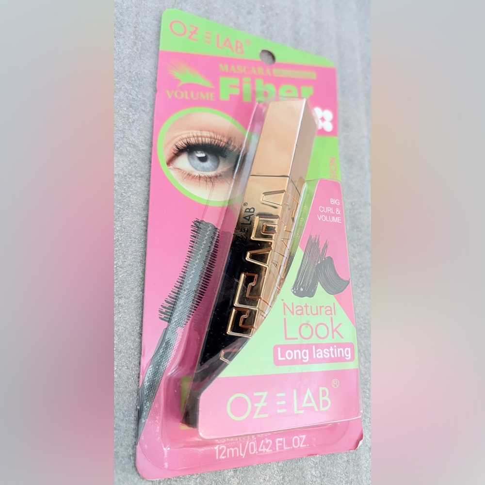 Fiber Volume Mascara in Black